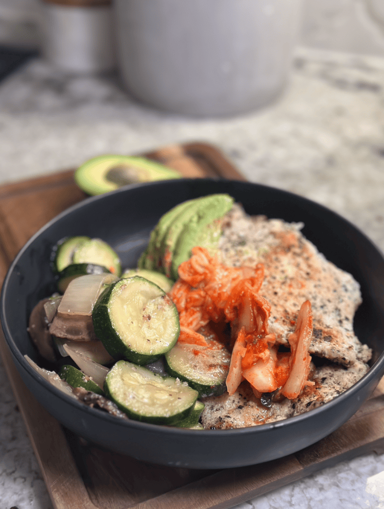 Chicken and Veggie Kimchi Bowls