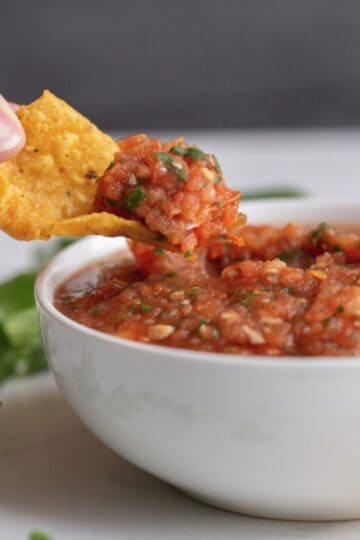 30 Second Salsa. Made with a can of Rotel.