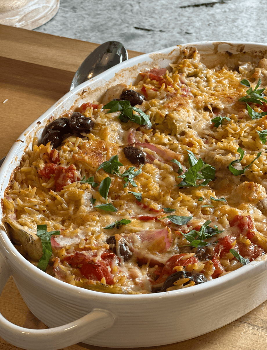 This One Pan Greek Chicken Orzo Bake is one of those recipes that feels simple but tastes like you spent far more effort on it.